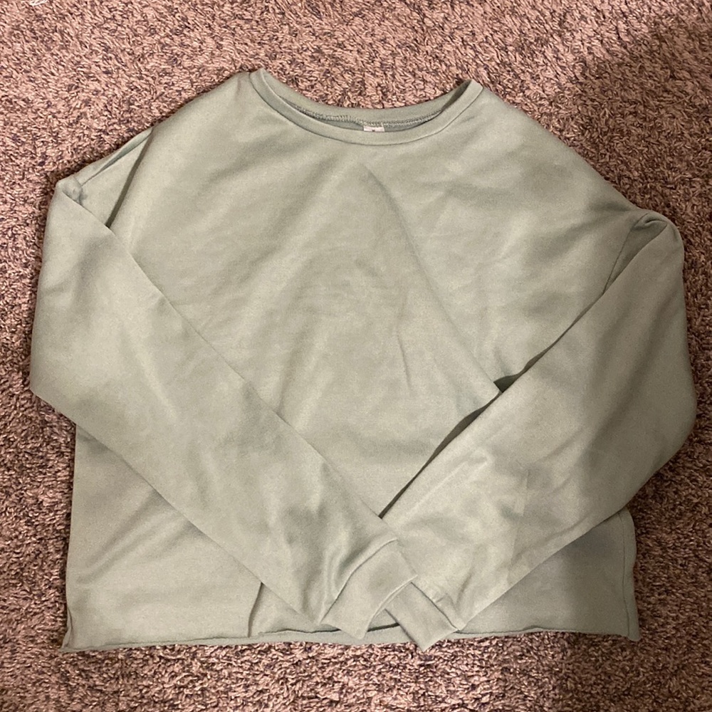 Two piece sweat suit, color: green, size: kids M